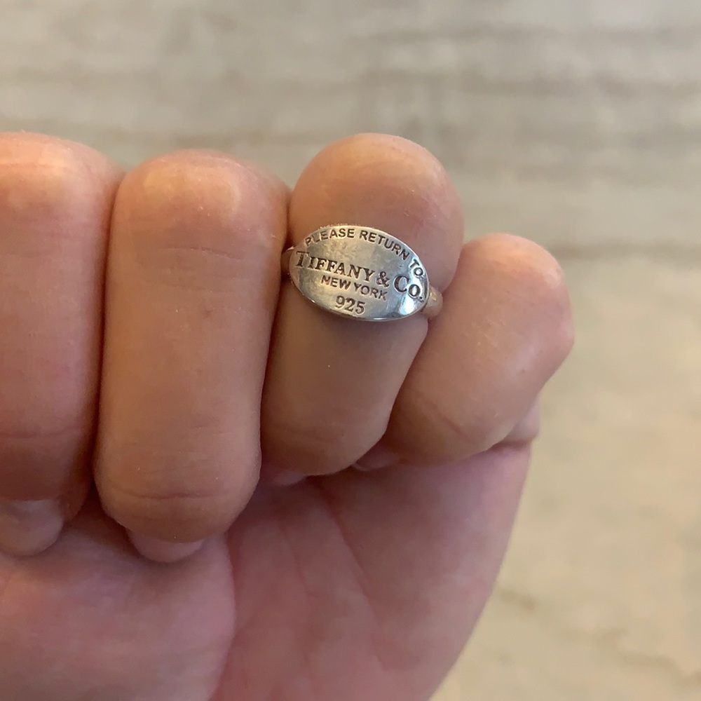 Tiffany and Co. Return to Tiffany Ring